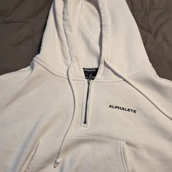 Alphalete White Cropped Hoodie - Picture 5 of 6